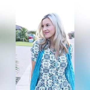 LULAROE — TRIBAL PRINT DRESS …….076